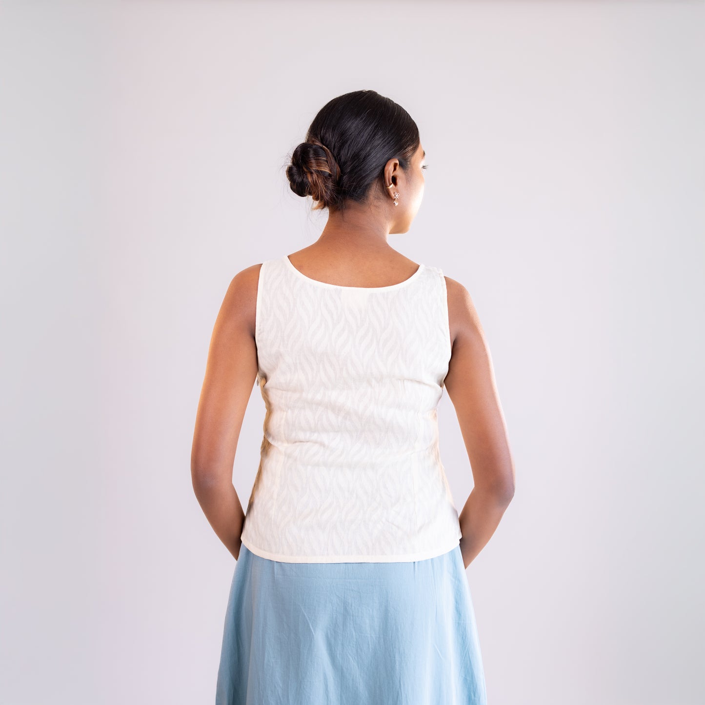 White Square neck Sleeveless Top