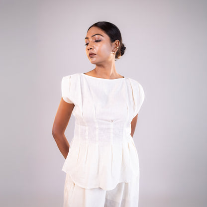 White Boat Neck Sleeveless Top