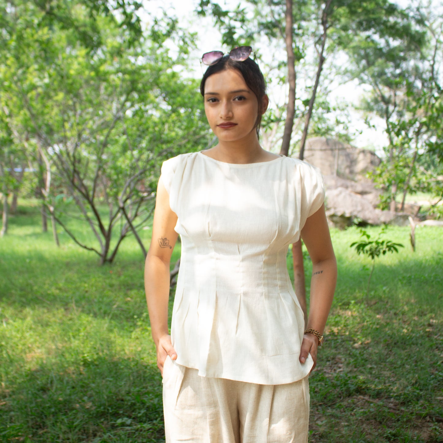 White Boat Neck Sleeveless Top